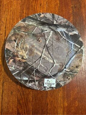 Realtree AP Camouflage Round Plates - Set of 6